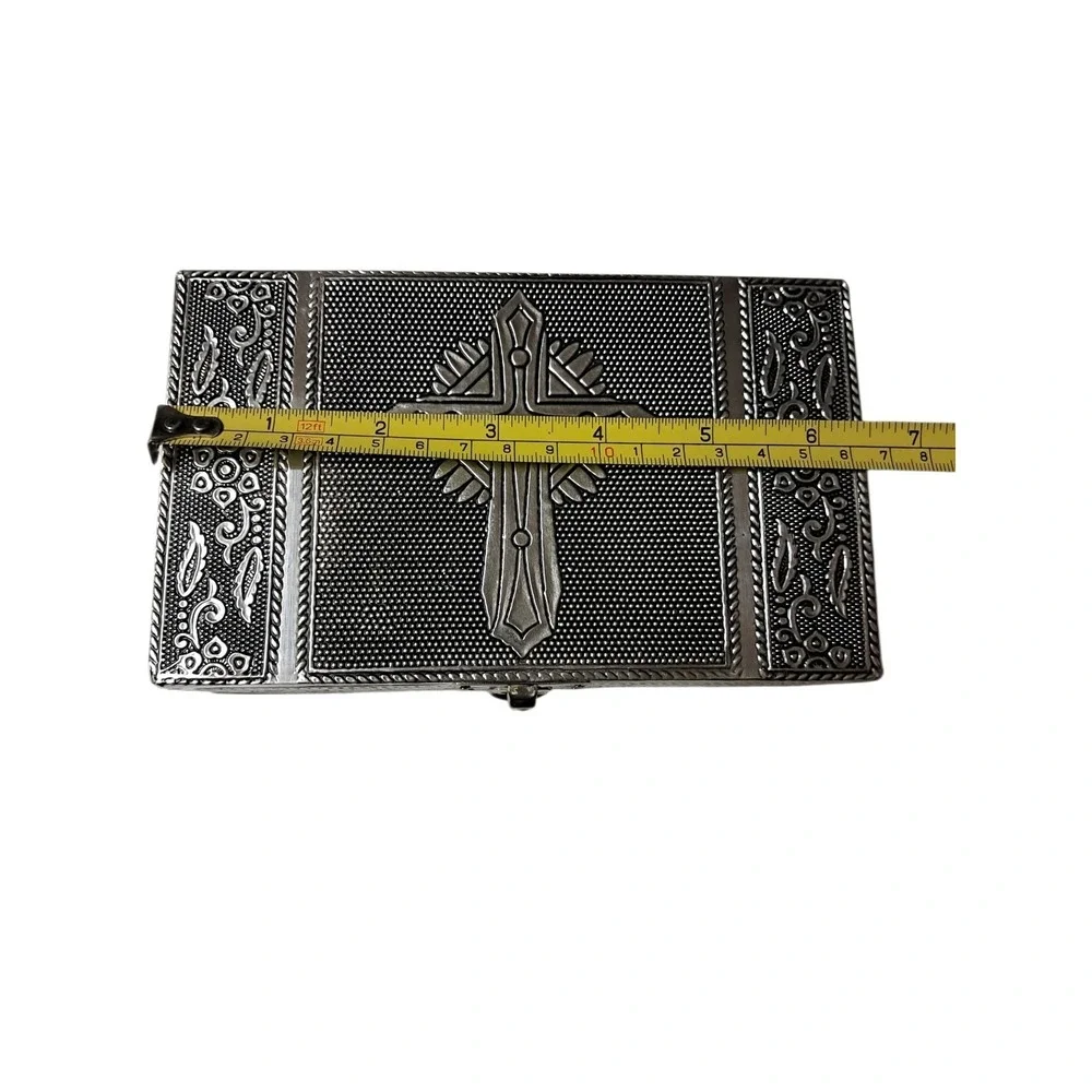 Jewelry Or Trinket Box. Set of 2 with Puple Linning Made In India New In Box